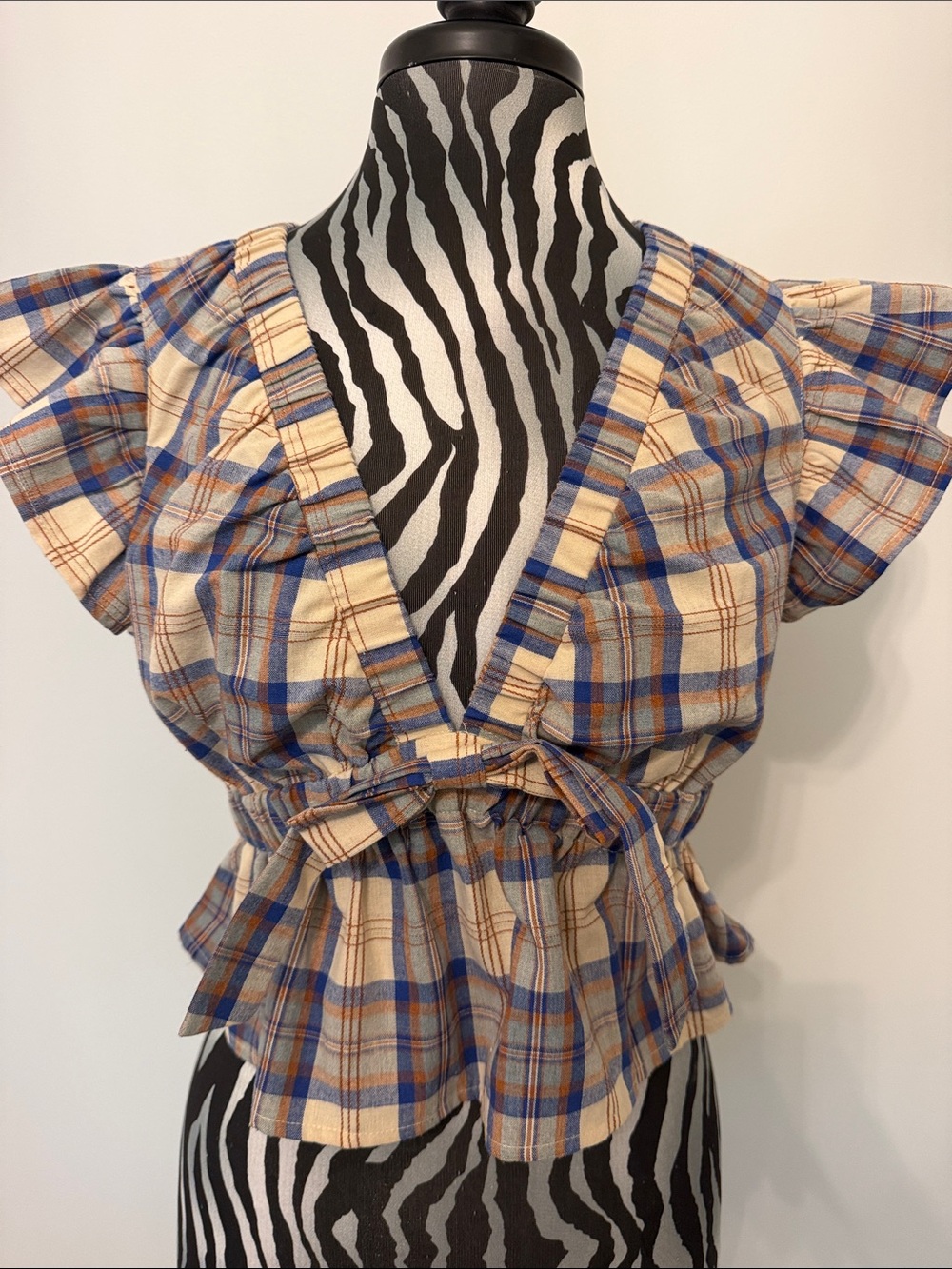Like New - Fab’rik Blue and Beige Plaid Tie-Waist Flutter Sleeve Top Sz M